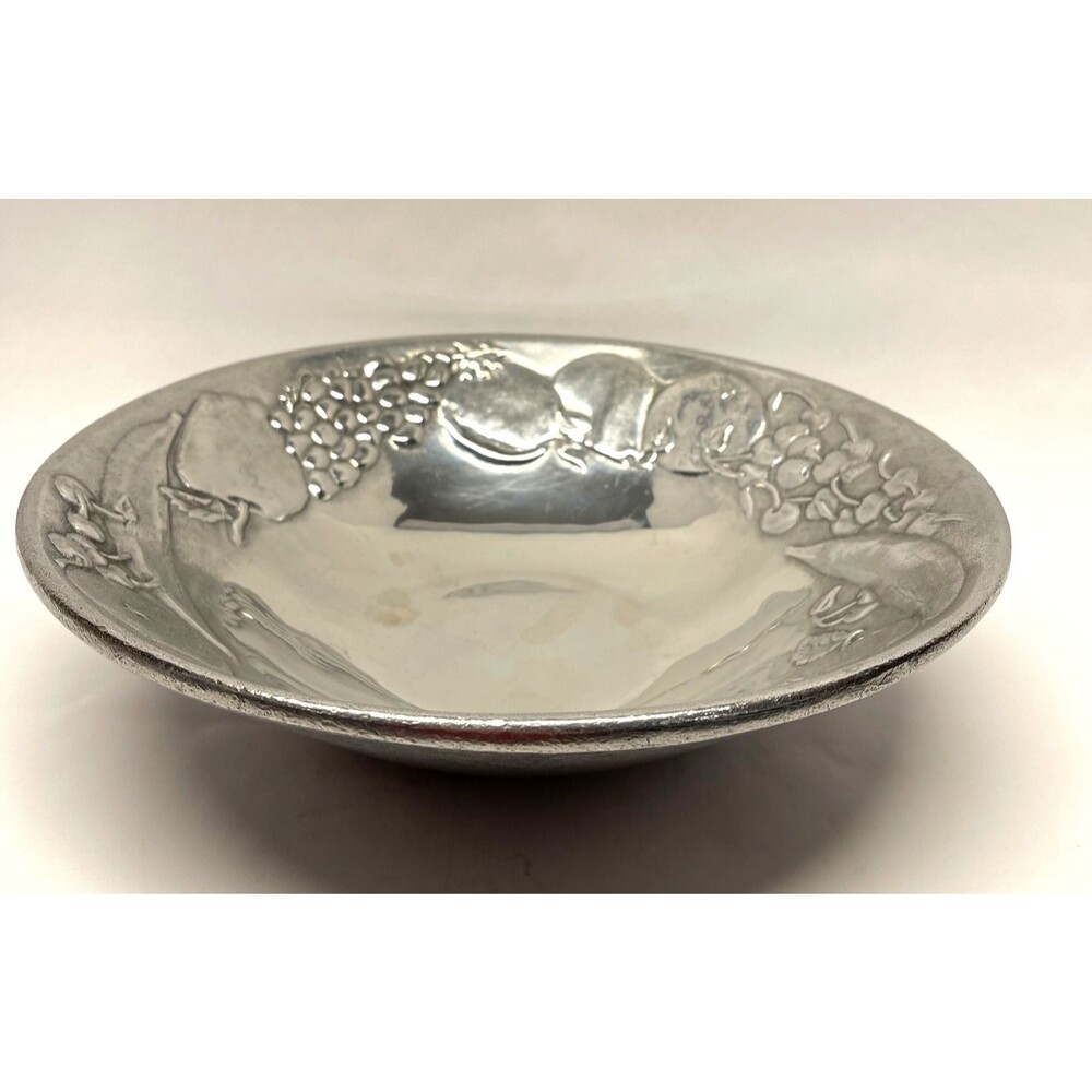 Vintage RWP WILTON Armetale Fruit Pattern Lg Silver Serving/Salad Bowl 12.5"
